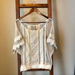 BKE Floral Embroidery Cream Lace Blouse